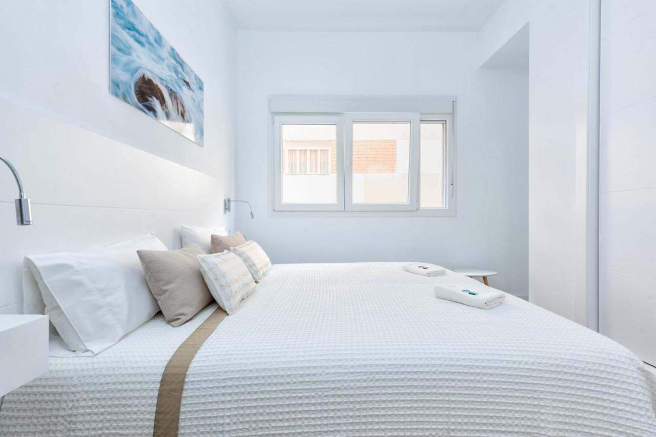 Pinzon Apartment In Malaga By Solaga Holiday Homes ภายนอก รูปภาพ